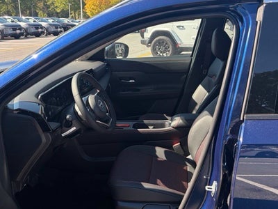 2027 Nissan Kicks SR