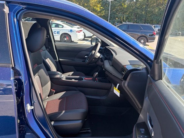 2027 Nissan Kicks SR