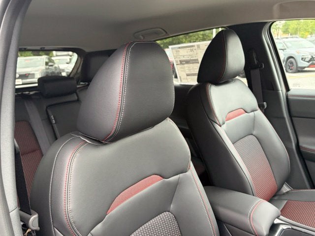 2027 Nissan Kicks SR