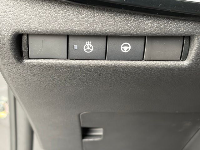 2027 Nissan Kicks SR