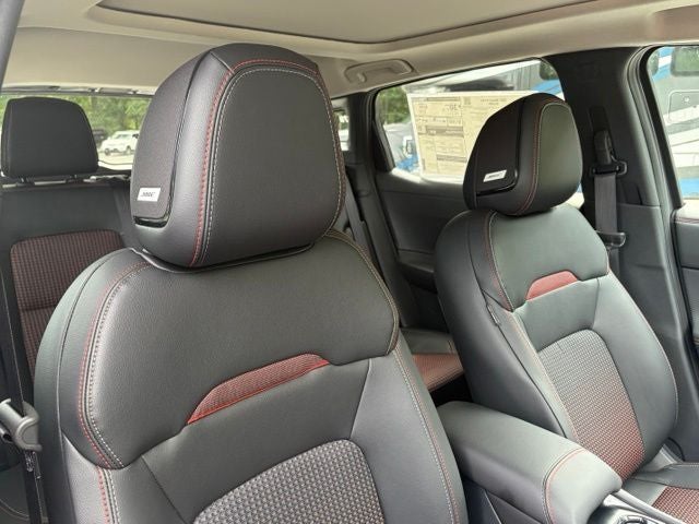 2027 Nissan Kicks SR