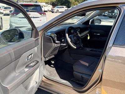 2027 Nissan Kicks SR