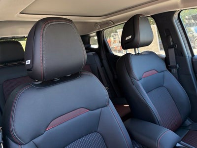 2027 Nissan Kicks SR