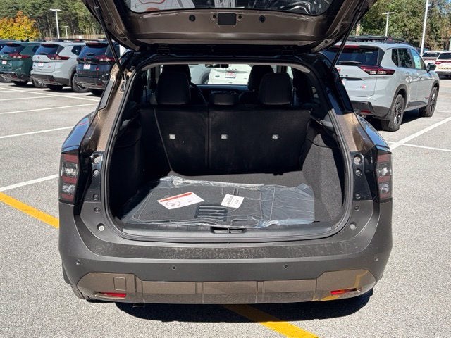 2027 Nissan Kicks SR