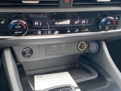 2025 Nissan Rogue Rock Creek®