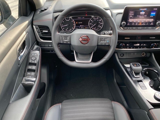 2025 Nissan Rogue Rock Creek®