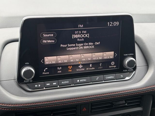 2026 Nissan Rogue Rock Creek®