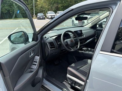 2026 Nissan Rogue Rock Creek®
