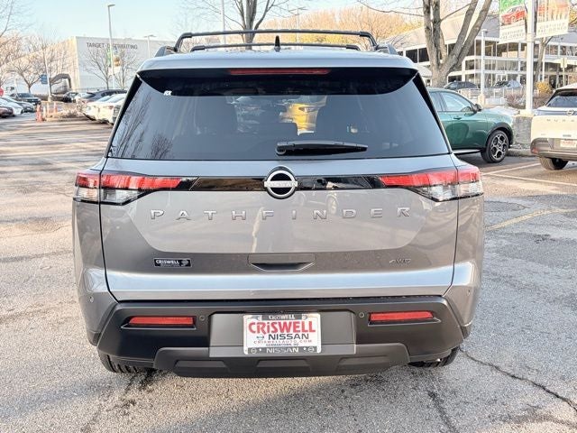 2026 Nissan Pathfinder SV