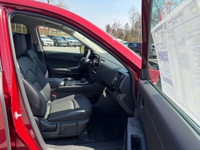 2026 Nissan Pathfinder SV