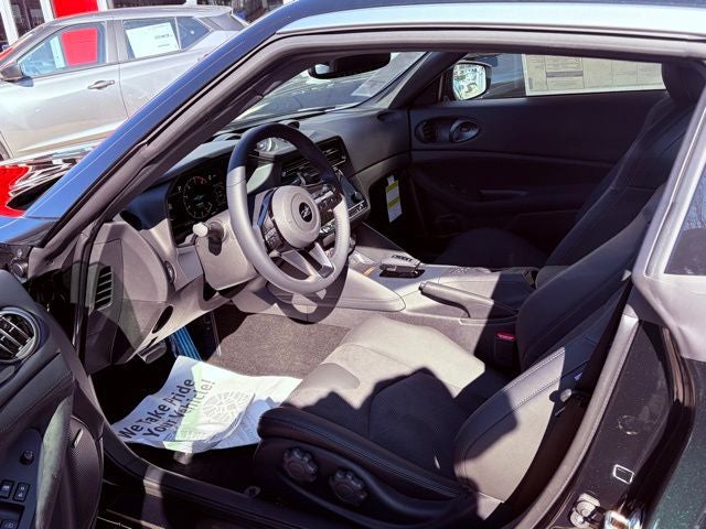 2026 Nissan Z Heritage Edition (Z32 Midnight Purple)