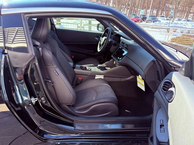 2026 Nissan Z Heritage Edition (Z32 Midnight Purple)