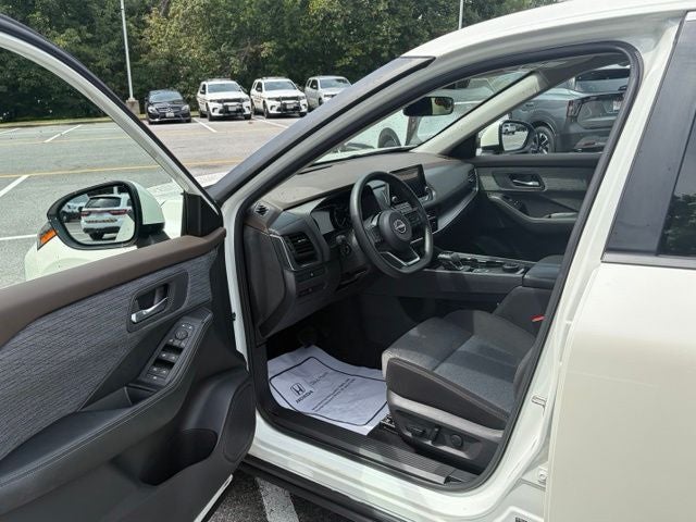2023 Nissan Rogue SV AWD