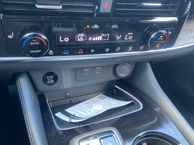 2025 Nissan Rogue Platinum