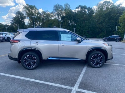 2025 Nissan Rogue Platinum