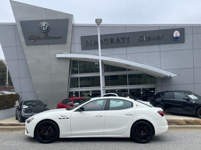 2023 Maserati Ghibli Modena Q4