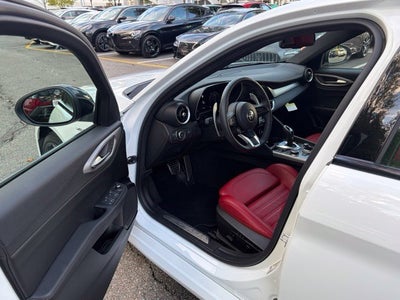 2024 Alfa Romeo Giulia Veloce AWD